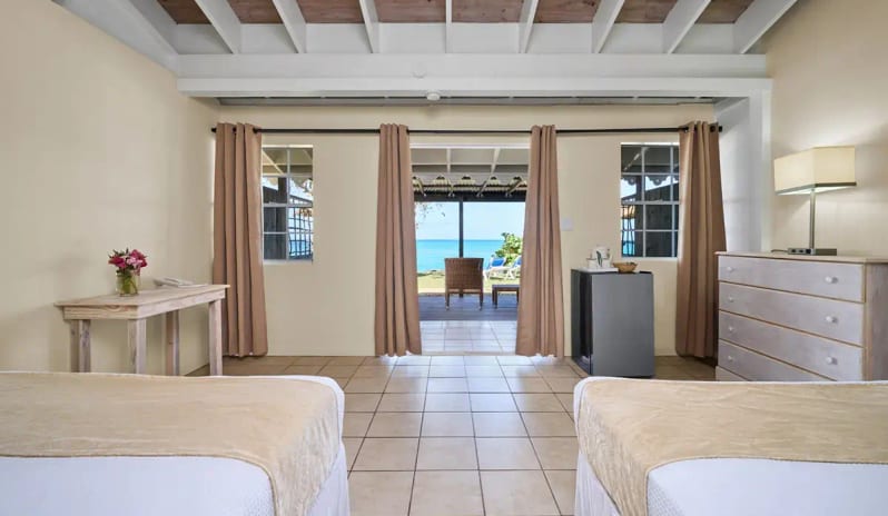 antigua-holidays-hawksbill-beachfront-bungalow-view